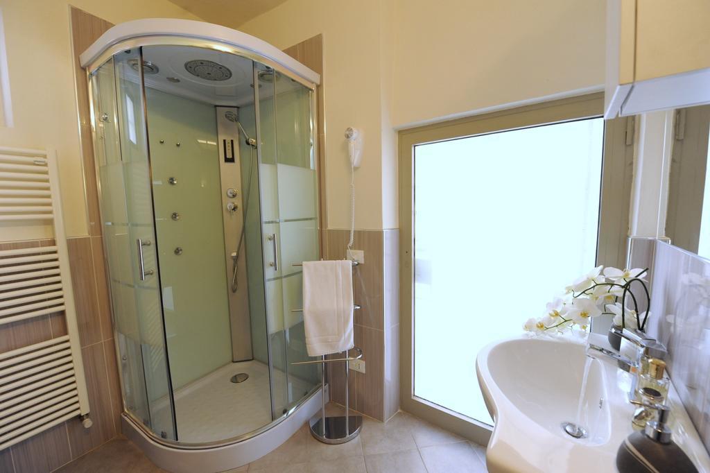 Acacia Firenze Apartments Artemisia-Angelica Экстерьер фото