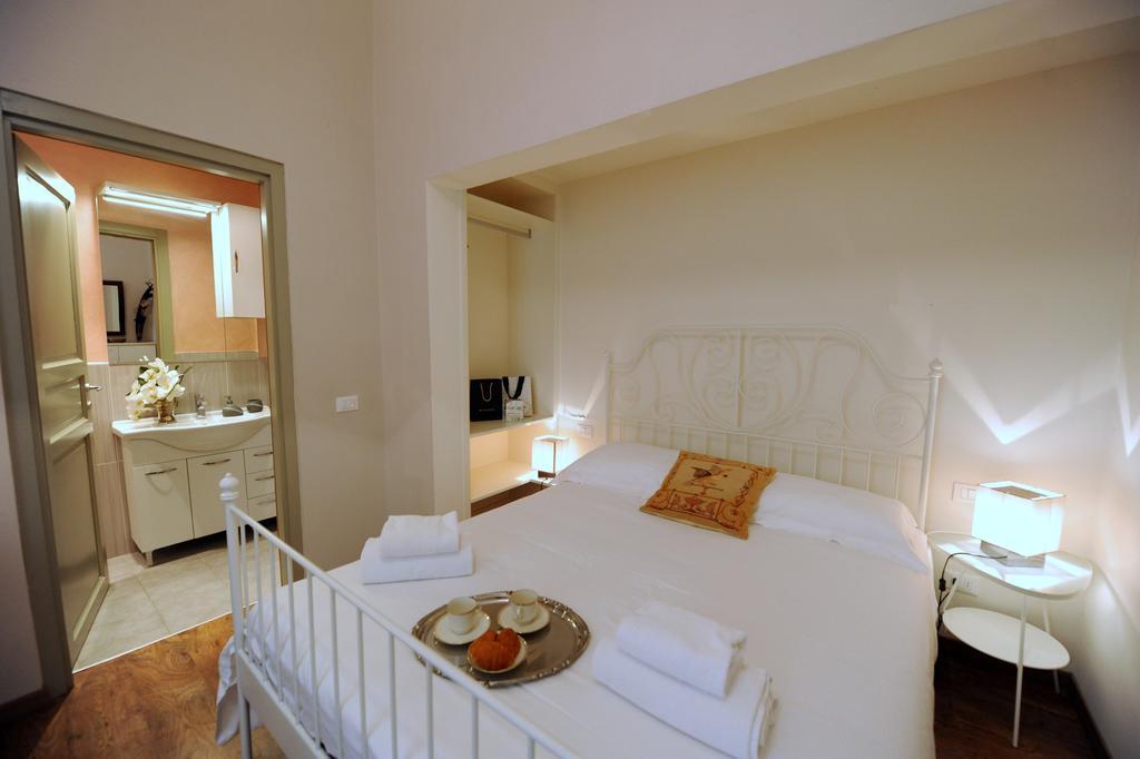 Acacia Firenze Apartments Artemisia-Angelica Экстерьер фото